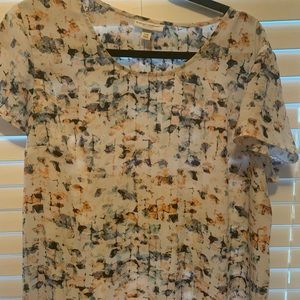 Liz Lange Maternity top